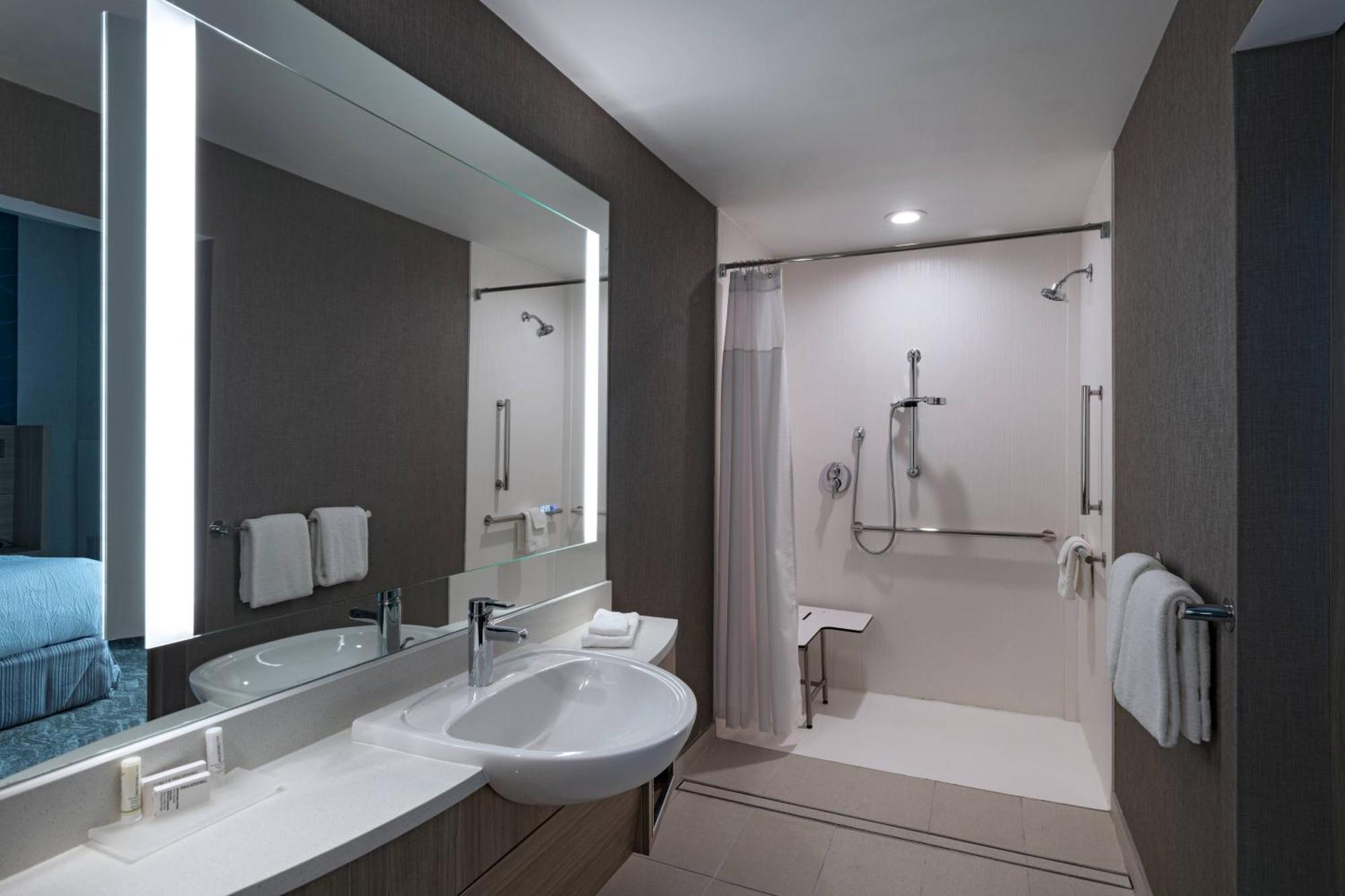 Springhill Suites Waco Esterno foto