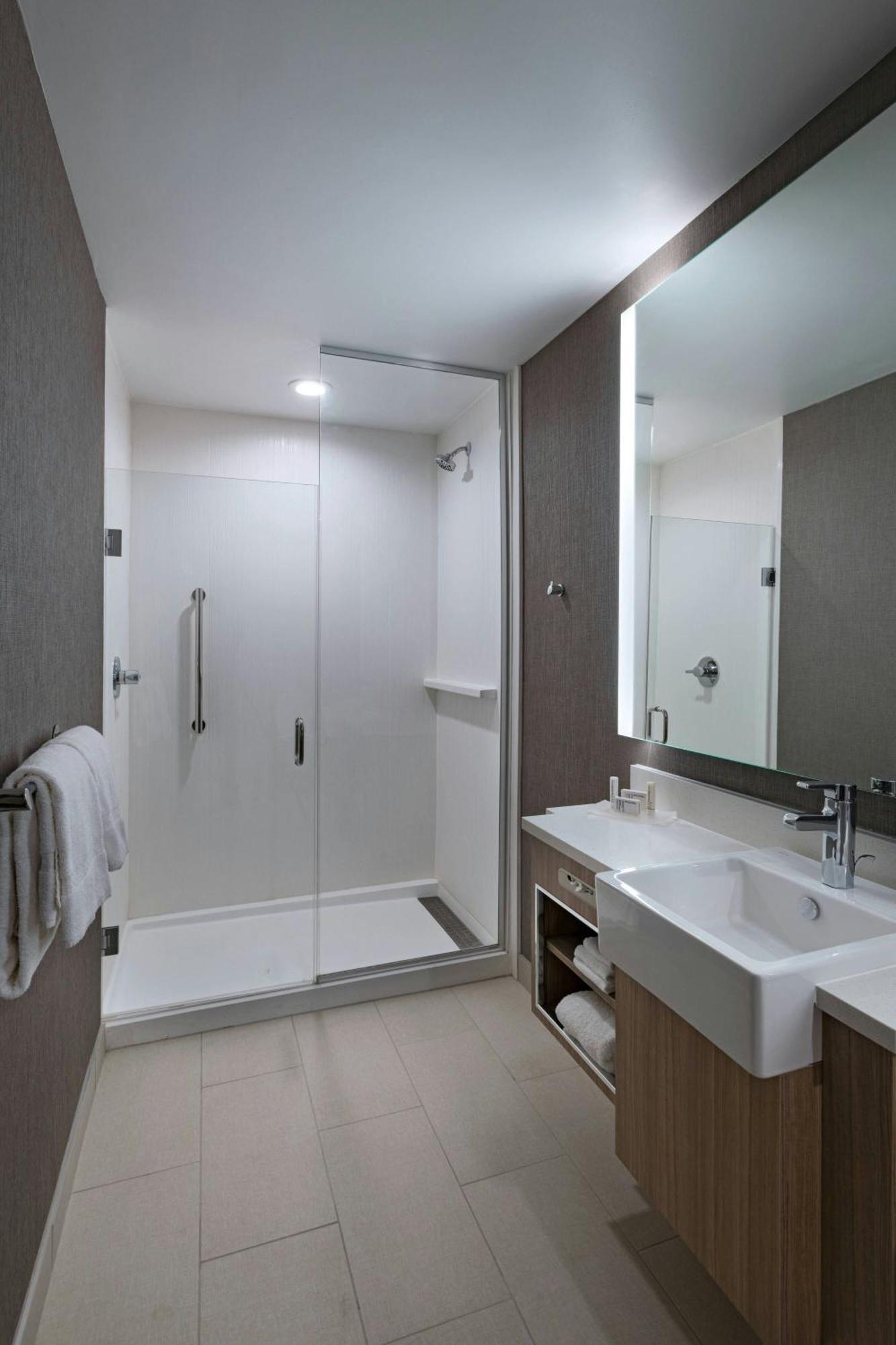 Springhill Suites Waco Esterno foto